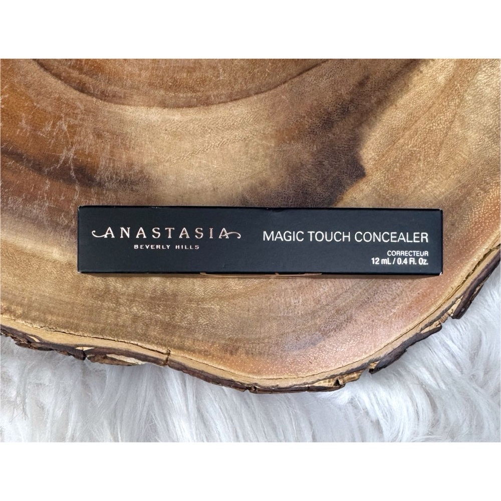 NWT Anastasia Beverly Hills Magic Touch Concealer- 16 - Picture 3 of 8